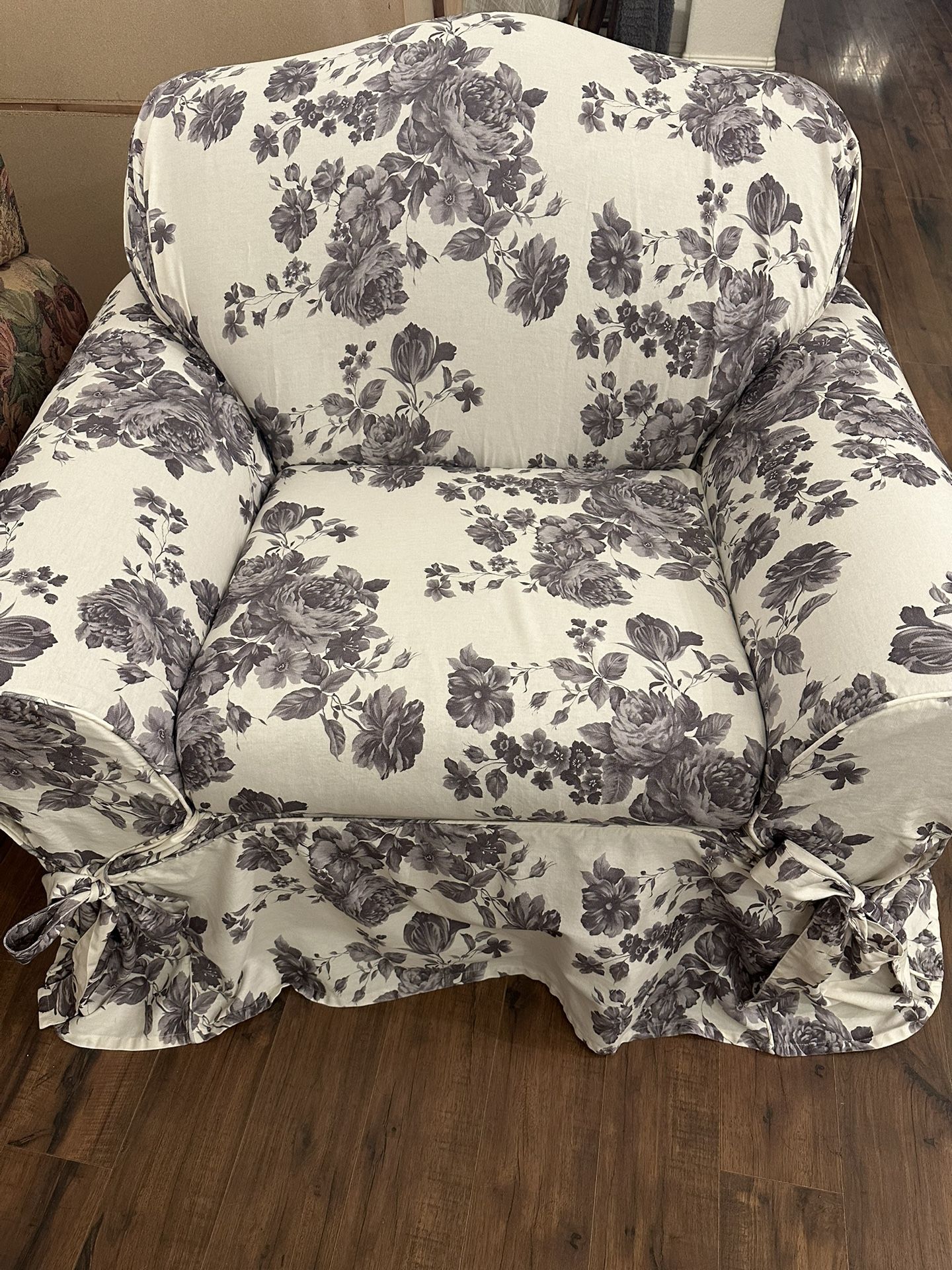 Chair Slip Covers Gray Floral