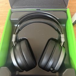 RAZER NARI ULTIMATE GAMING HEADSET