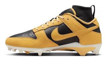 Nike Men's Alpha Menace 4 Dunk Football Cleats new