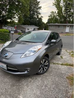 2016 Gray Nissan Leaf