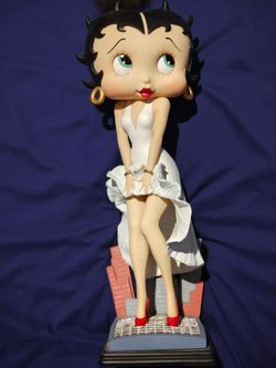 18 in Marilyn Monroe Betty Boop