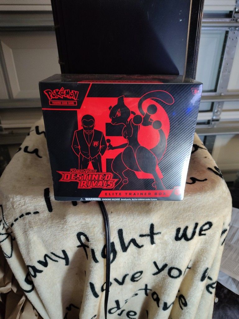 ETB Destined Rivals Team Rocket League 