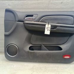 2007-2009 Cadillac Escalade Passenger Door Panel