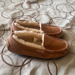 Ugg Suede Women Moccasin 