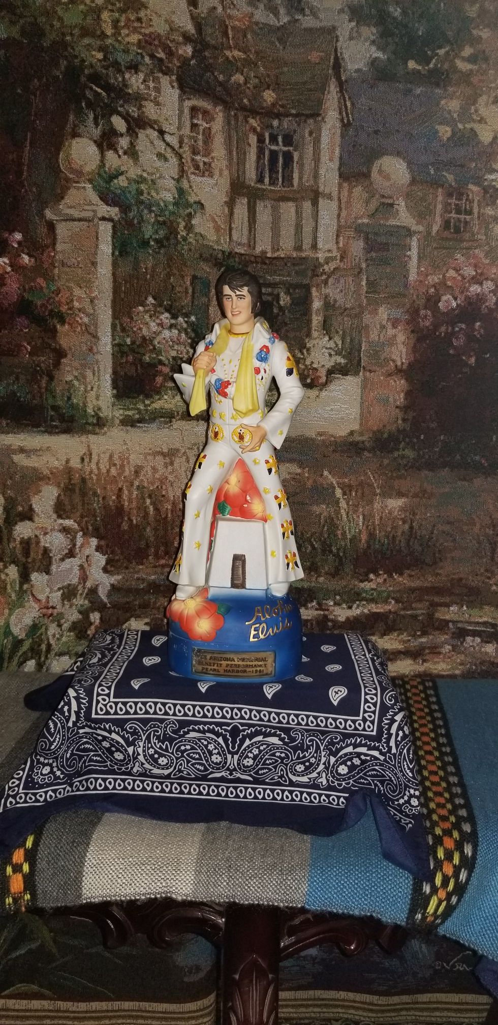 ALOHA ELVIS