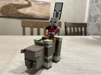 Minecraft Pillager and Ravager toy