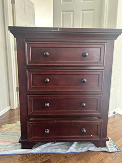 Free dresser