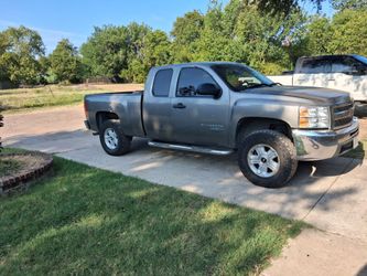 2012 Chevrolet Silverado read description