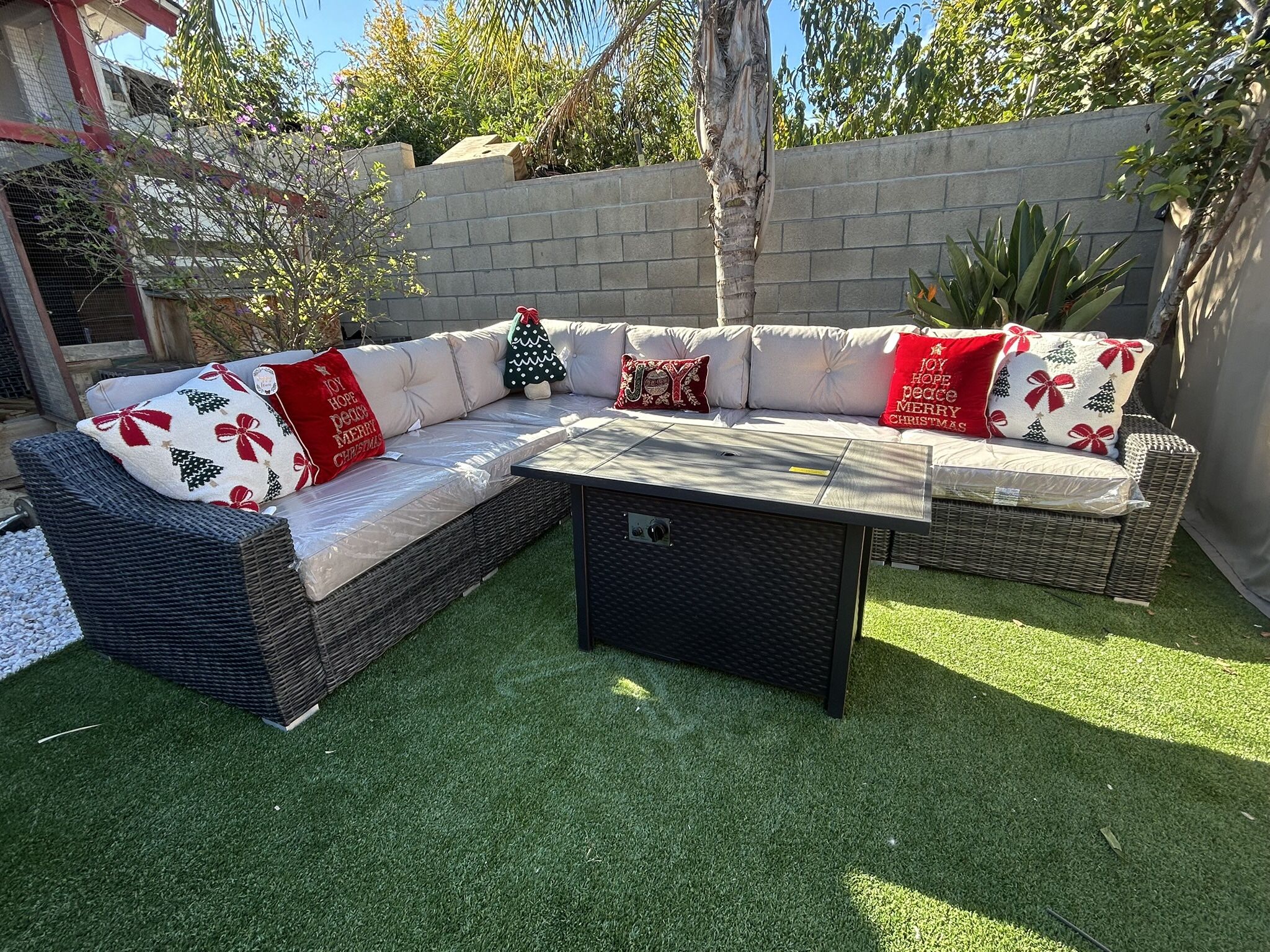 Patio Furniture set Outdoor New In The Box