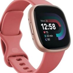 Fitbit Versa 4