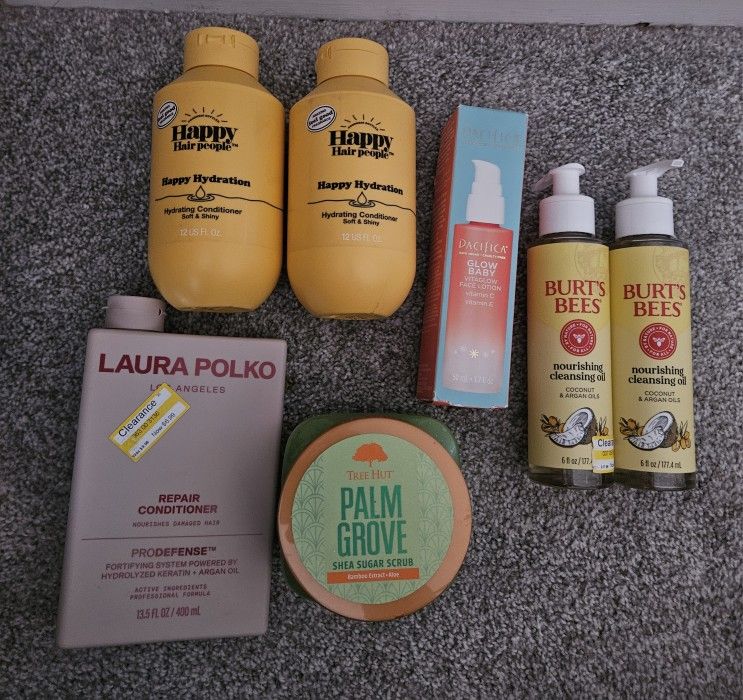 Women's Beauty Product Lot ✨️ 😍