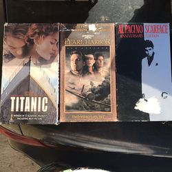 VHS ( Scarface, Pearl Harbor, Titanic, Brave Heart, The Good The Bad And The Ugly)