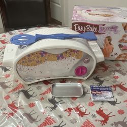 Easy Bake Ultimate Oven 