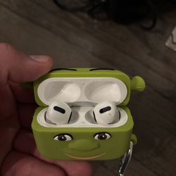 AirPod Pros
