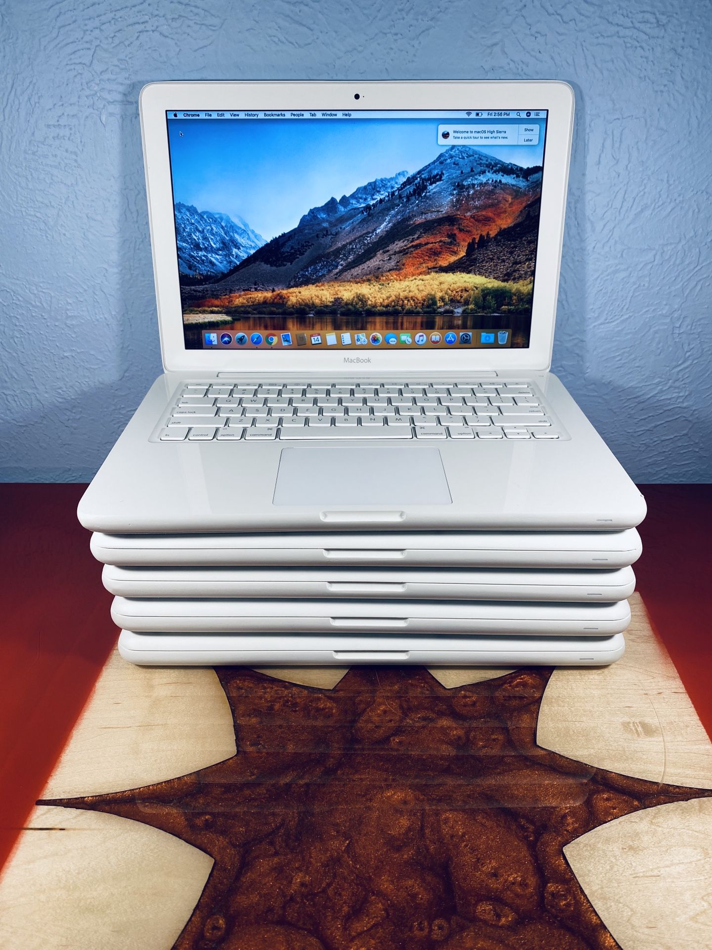 Apple MacBook White 13" A1342 500GBHDD, 4GB Ram. OS X High Sierra 250gb HD or 128GB ssd lot of 5 pcs