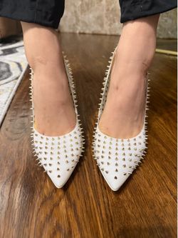 Steve Madden heals