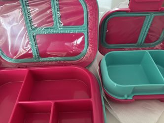 Brand new Bentgo box with snack box