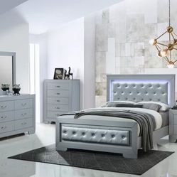Brand New Queen Size Bedroom Set $999.financing Available No Credit Required 