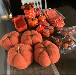 Thanksgiving/Halloween Decor
