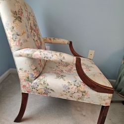 Ethan Allen Floral Upholstered Open Armchair