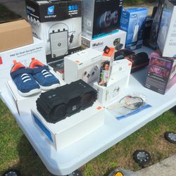 Yard Sale 