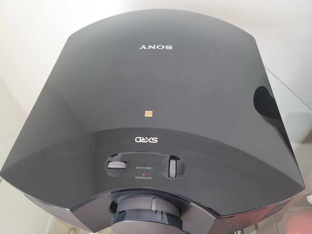 Sony - VPL HW50ES 1080p SXRD Projector - Black