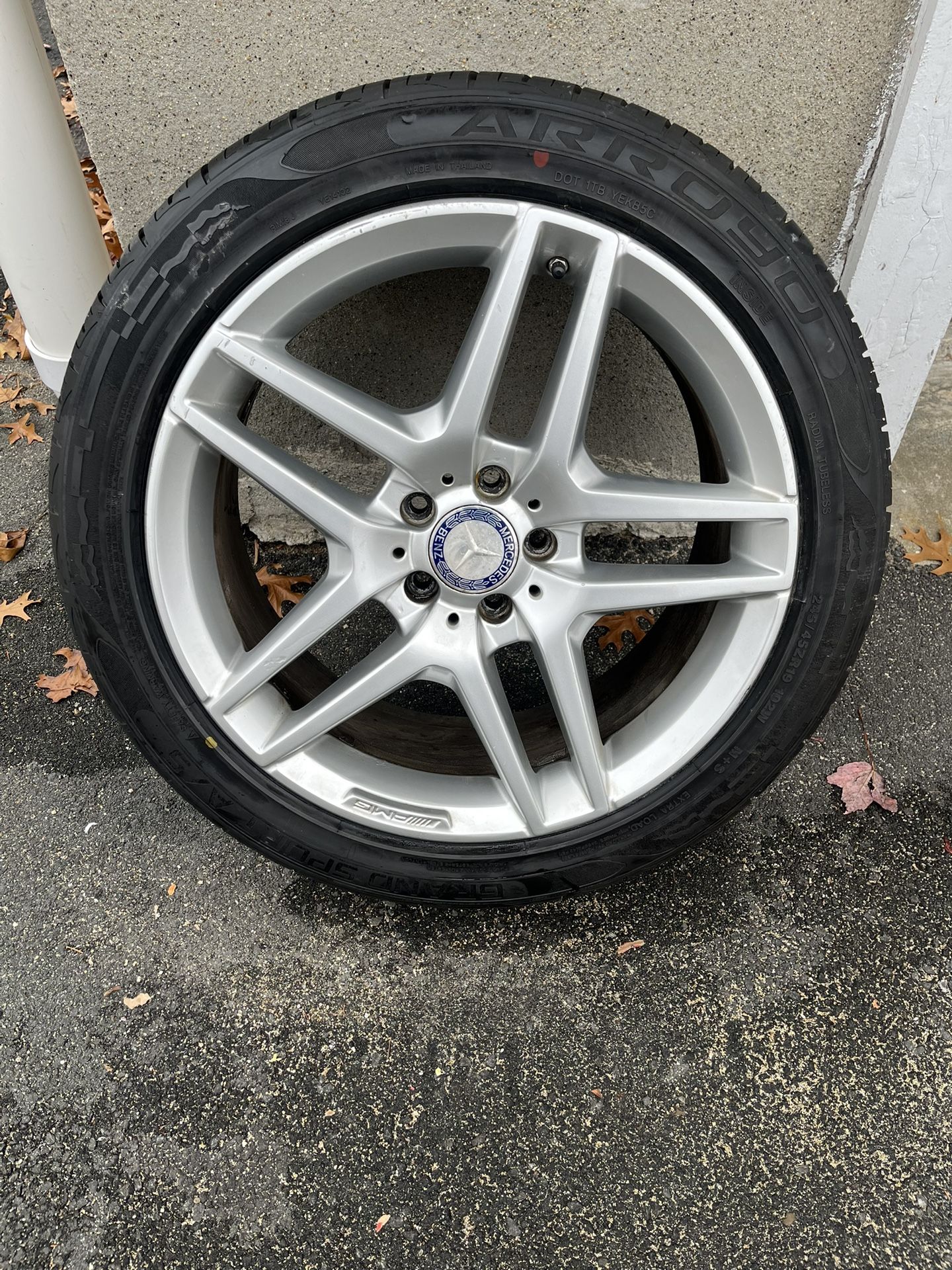 Mercedes AMG 19” Wheel & Tire