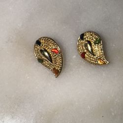 Vintage Avon Clip On Earrings 