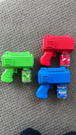 11 Bubble Guns