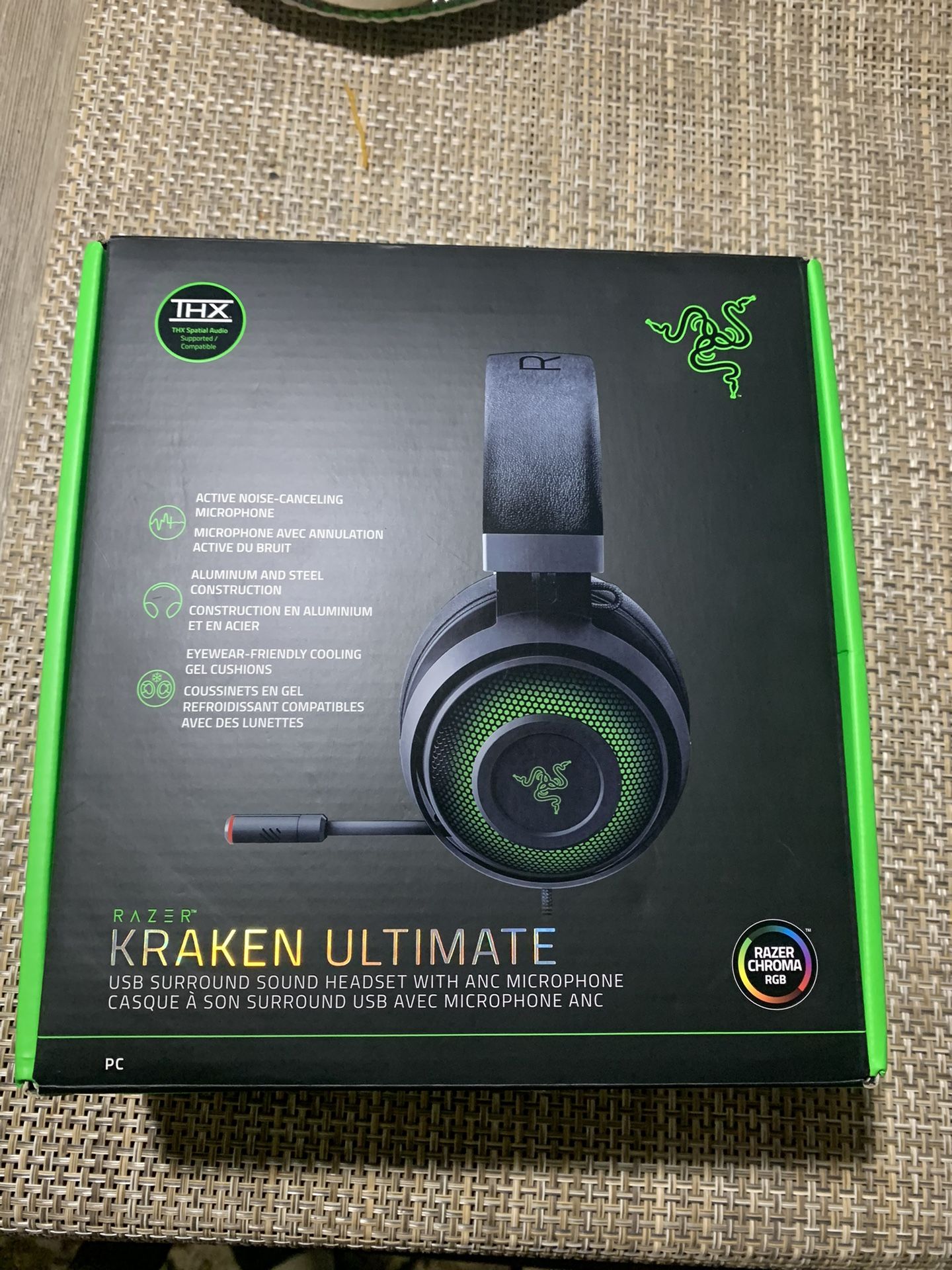 RAZER KRAKEN ULTIMATE ( Send Best Offer)
