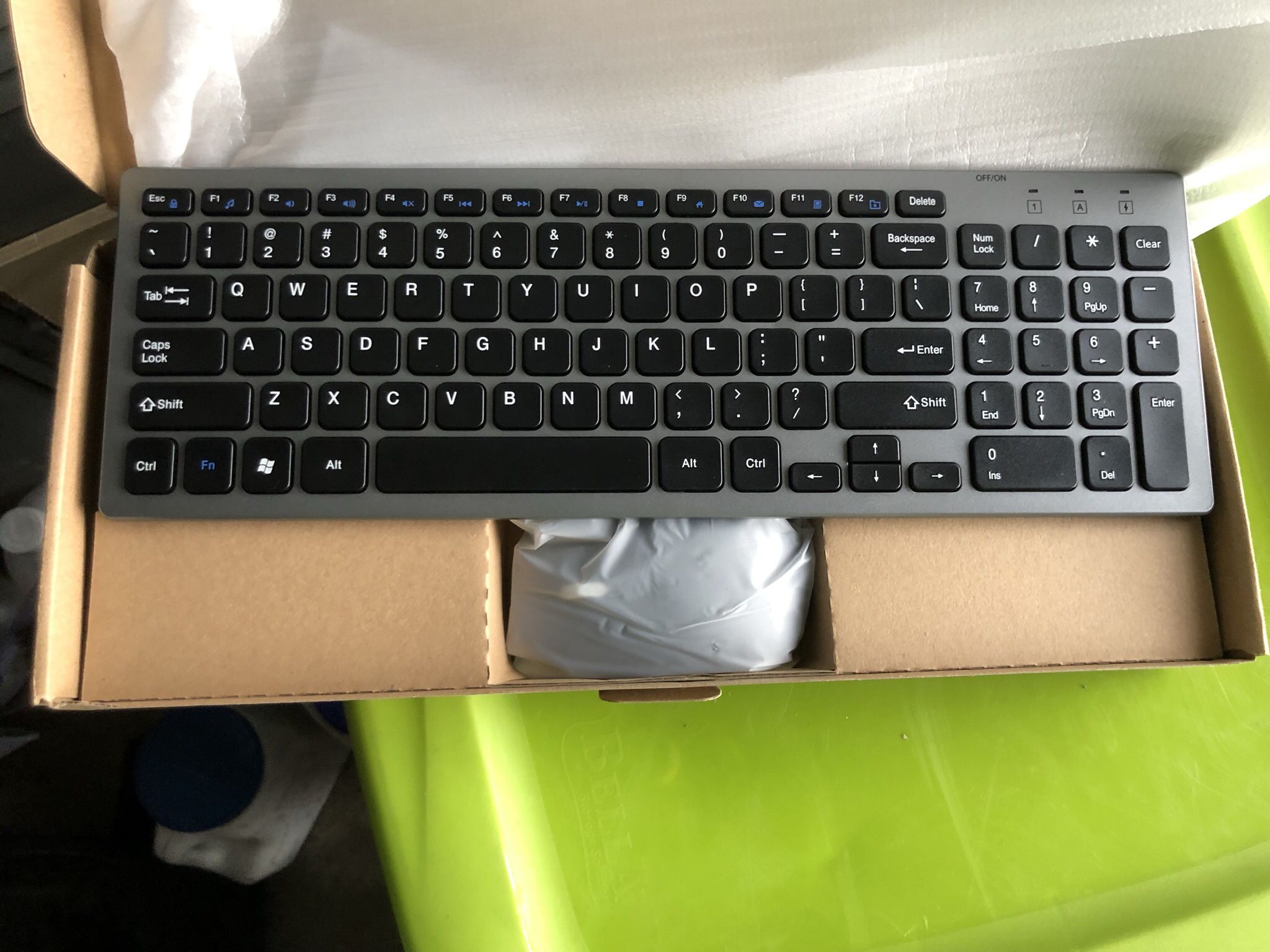 Fenifox Wireless Keyboard, with mouse, black/Grey, compatible with PC desktop, MacBook, windows 
