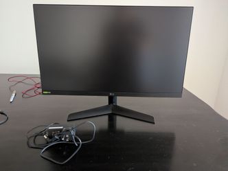 24" LG Ultragear full HD 1080p IPS led 180hz gaming monitor