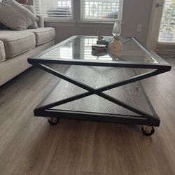 Pottery Barn Coffee Table