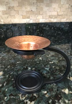 Candle holder