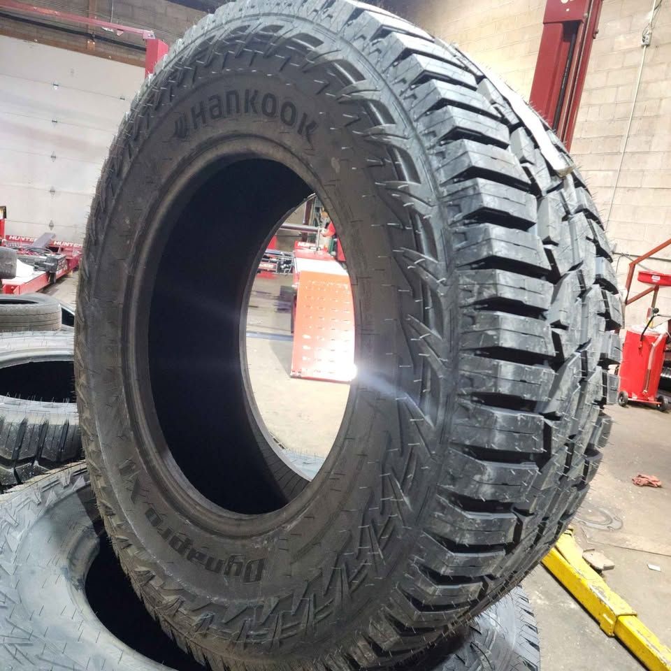 35x12.50r17 Hankook Dynapro xt/ct tires $135