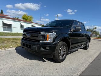 2018 FORD F150 XLT SUPERCREW CAB PERFECT