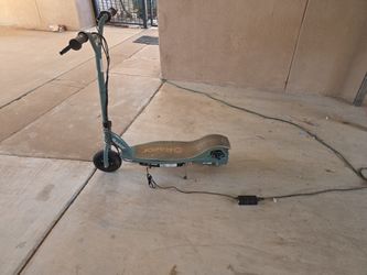 Razor Electric Scooter 