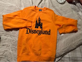 BNWT Disneyland Disney vault sweater