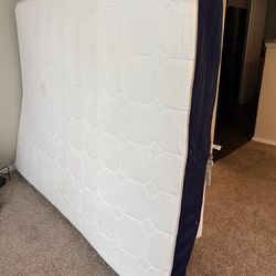 Queen mattress