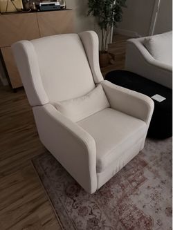 White Nursery Glider Recliner Chair