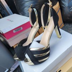 New Black And Gold Pumps