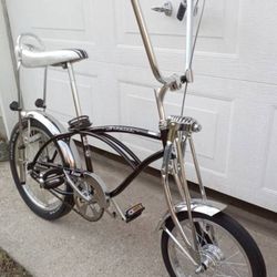 2021 Schwinn Stang - Ray "COAL KRATE" 20" Muscle Bike