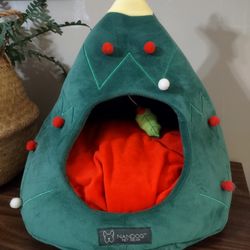 Christmas Pet Bed