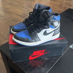 Jordan 1 Royal Toes