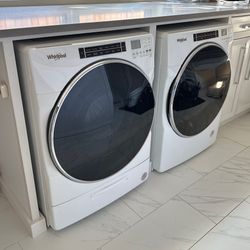 Whirlpool washer and Dryer