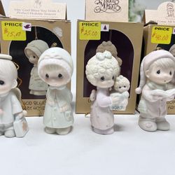 P45 Lot of 4 Precious Moments Christmas Ornaments – Vintage – With Original Boxes