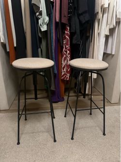 Adjustable stools 24”-31”