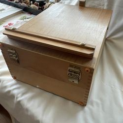 Easel - Art box, Paints, Brushes, Pastels, Sketching Pencils