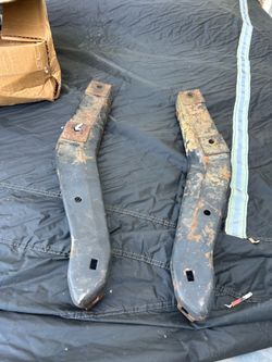 1969-70 mercury cougar front bumper bracket