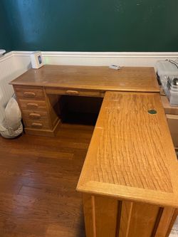 Large Solid Wood Corner Desk with Lots of Storage